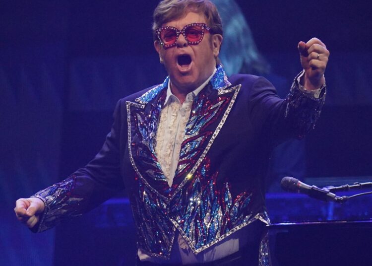 Un holograma permitirá a Elton John, de 79 años, seguir dando conciertos después de su muerte