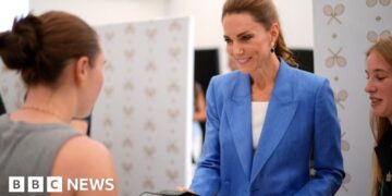 Ver: Catherine se encuentra con el público durante su visita sorpresa a Wimbledon